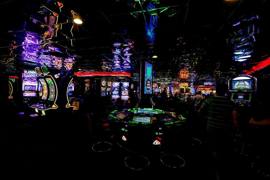 How to Manage Your Budget When Betting on Sports and Casino Games: Expert Tips image